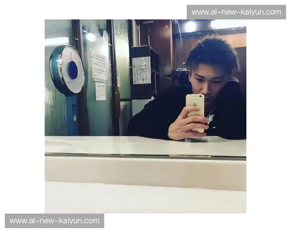 时代的残影与不屈的注脚：桃田贤斗vs命运的最后一场拉锯战